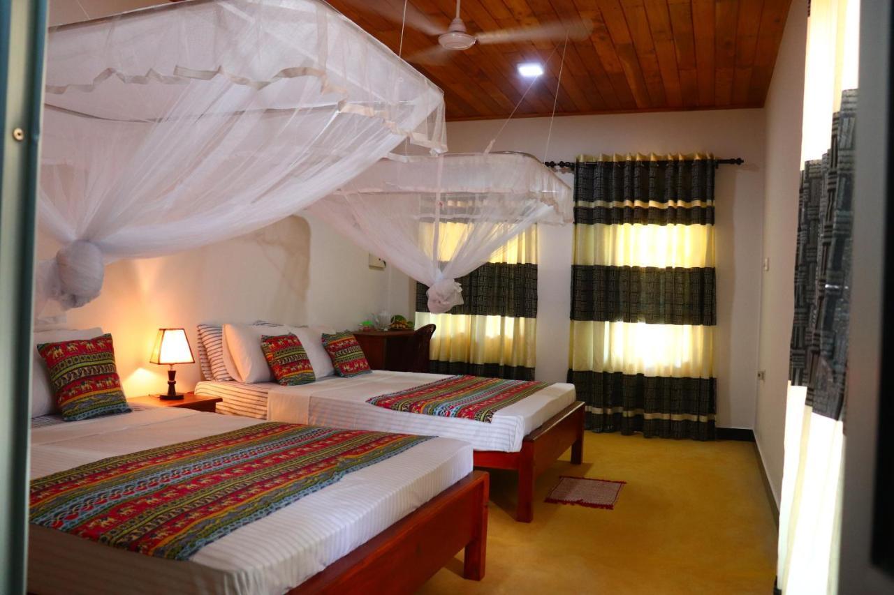 Relax Beach House Tangalle Exterior foto